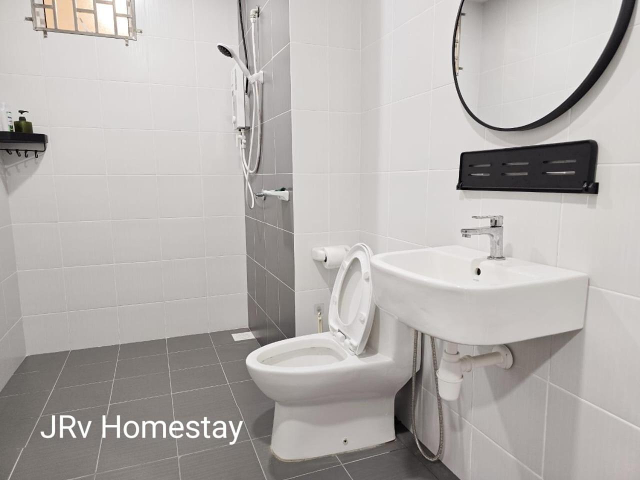 JRv HotelStyle HomeStay Melaka Luaran gambar